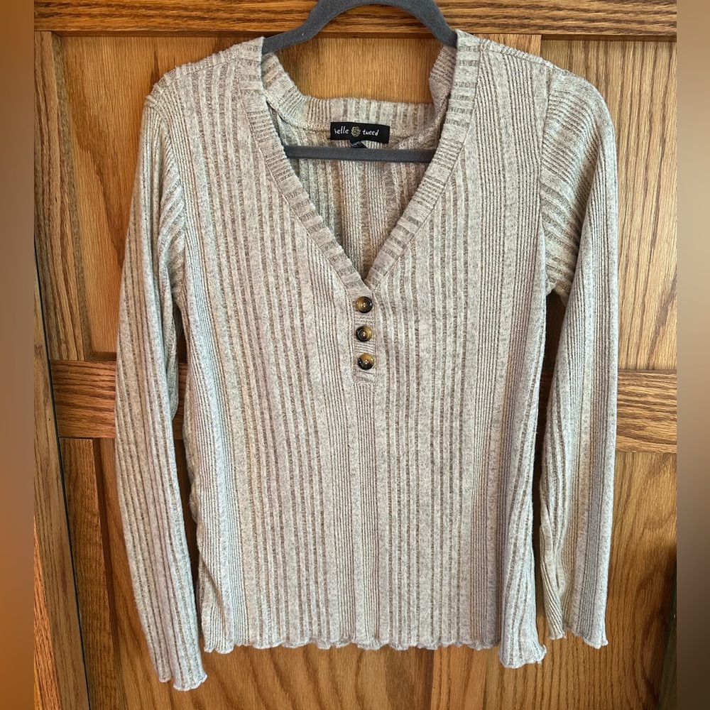Soft Lightweight Ribbed Sweater